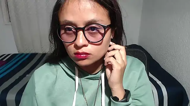 Snapshot of passion_sweet07 chatting on 15, 9, 2025 passion sweet07 online show from 15, 9, 2025