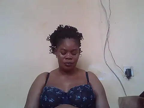 Snapshot of ANALQUEEN4 chatting on 17, 2, 2026 ANALQUEEN4 online show from 17, 2, 2026