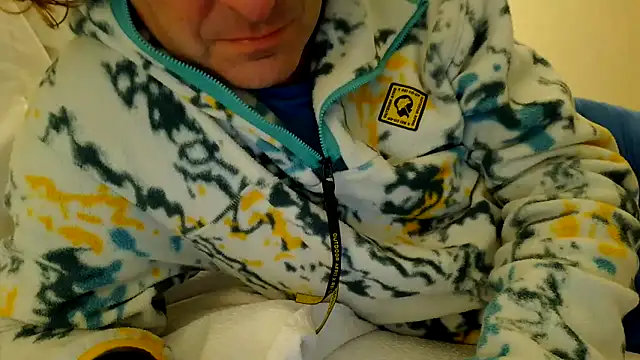 Snapshot of costanza7070 chatting on 13, 3, 2025 costanza7070 online show from 13, 3, 2025