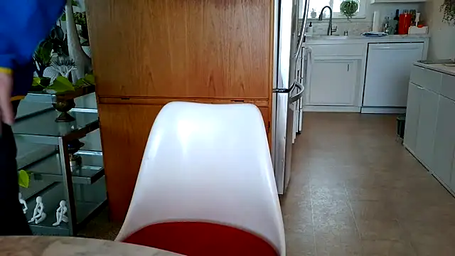 Snapshot of costanza7070 chatting on 14, 3, 2025 costanza7070 online show from 14, 3, 2025