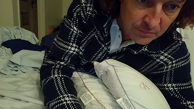 Snapshot of costanza7070 chatting on 21, 3, 2025 costanza7070 online show from 21, 3, 2025