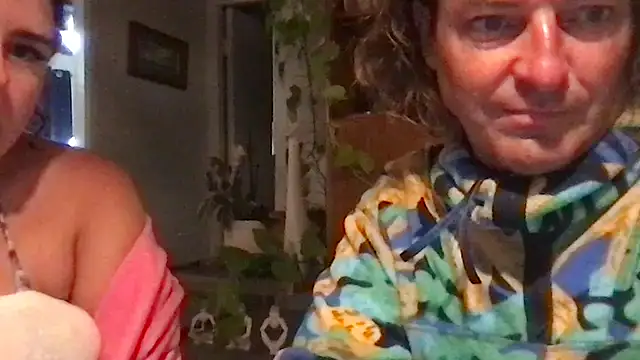 Snapshot of costanza7070 chatting on 10, 9, 2025 costanza7070 online show from 10, 9, 2025