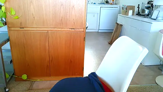 Snapshot of costanza7070 chatting on 30, 9, 2025 costanza7070 online show from 30, 9, 2025