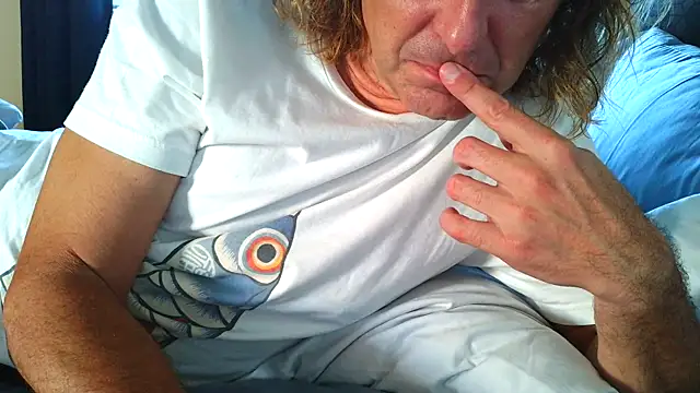 Snapshot of costanza7070 chatting on 24, 10, 2025 costanza7070 online show from 24, 10, 2025