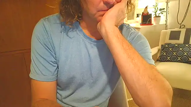 Snapshot of costanza7070 chatting on 23, 11, 2025 costanza7070 online show from 23, 11, 2025