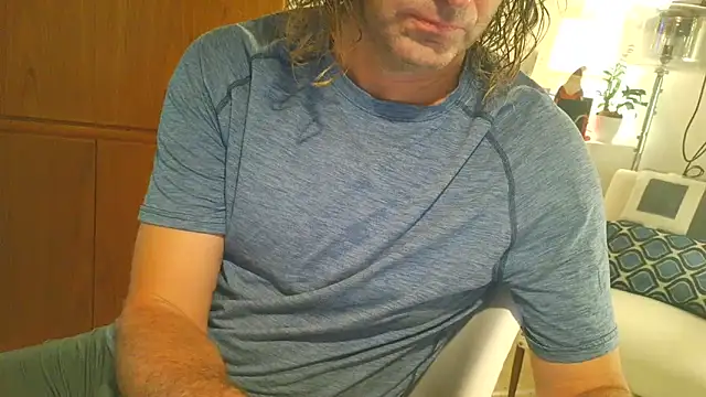 Snapshot of costanza7070 chatting on 24, 11, 2025 costanza7070 online show from 24, 11, 2025