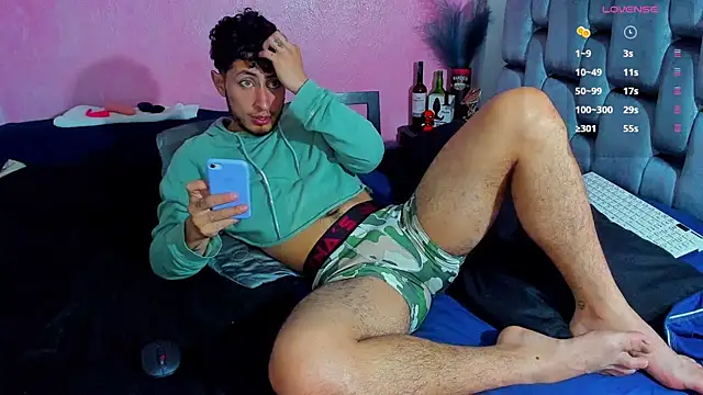 Snapshot of Piggy_Eddy chatting on 19, 2, 2025 Piggy Eddy online show from 19, 2, 2025