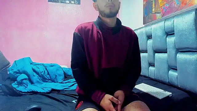 Snapshot of Piggy_Eddy chatting on 20, 3, 2025 Piggy Eddy online show from 20, 3, 2025