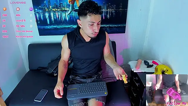 Snapshot of Piggy_Eddy chatting on 5, 10, 2025 Piggy Eddy online show from 5, 10, 2025