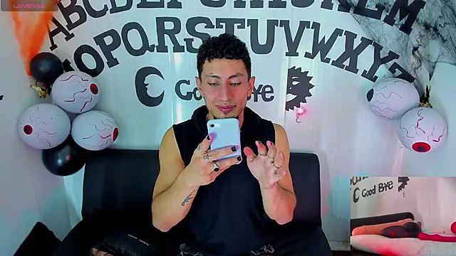 Snapshot of Piggy_Eddy chatting on 26, 10, 2025 Piggy Eddy online show from 26, 10, 2025