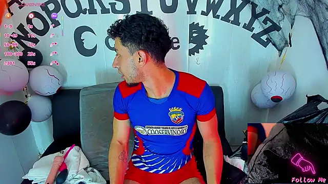 Snapshot of Piggy_Eddy chatting on 28, 10, 2025 Piggy Eddy online show from 28, 10, 2025