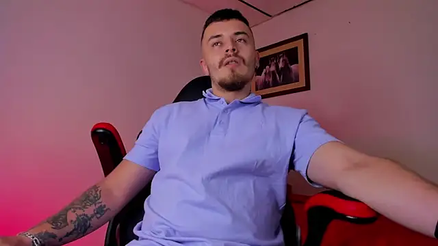 Snapshot of james_connor2 chatting on 28, 1, 2025 james connor2 online show from 28, 1, 2025