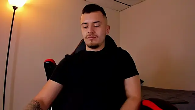 Snapshot of james_connor2 chatting on 11, 3, 2025 james connor2 online show from 11, 3, 2025