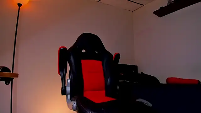 Snapshot of james_connor2 chatting on 11, 9, 2025 james connor2 online show from 11, 9, 2025