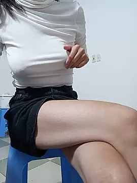 Snapshot of Hera_hera chatting on 21, 2, 2025 Hera hera online show from 21, 2, 2025