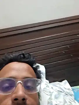 Snapshot of shree7776trrr chatting on 30, 9, 2025 shree7776trrr online show from 30, 9, 2025