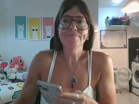 Snapshot of Calentandote chatting on 5, 2, 2026 Calentandote online show from 5, 2, 2026