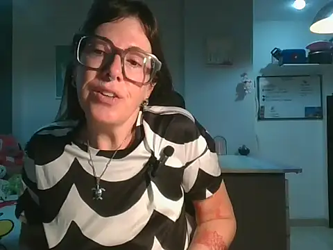 Snapshot of Calentandote chatting on 23, 5, 2026 Calentandote online show from 23, 5, 2026