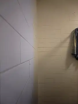 Wildherb244 online show from 10, 1, 2025