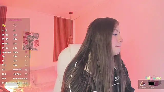 TiffanyWright online show from 7, 11, 2025