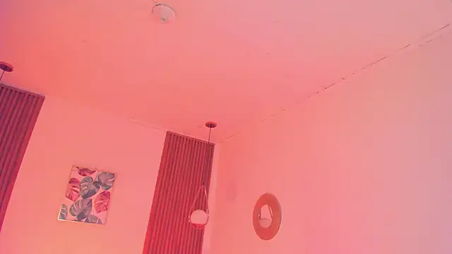 TiffanyWright online show from 22, 11, 2025