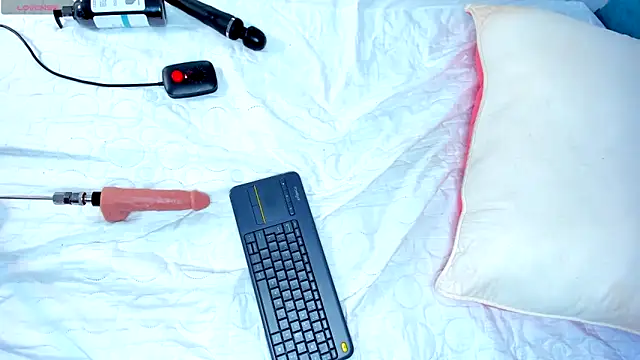 CintiaVega online show from 7, 2, 2025