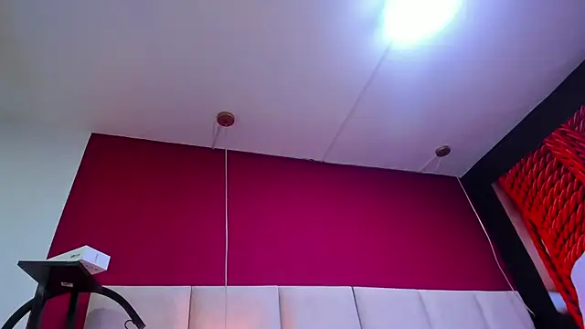 Snapshot of Amberluy chatting on 7, 8, 2026 Amberluy online show from 7, 8, 2026