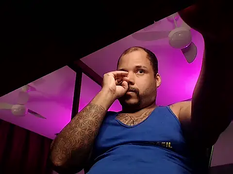 Ale Mineiro online show from 6, 5, 2026
