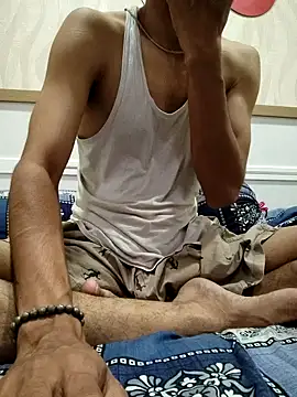 Snapshot of king_boy chatting on 19, 4, 2026 king boy online show from 19, 4, 2026
