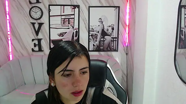 Snapshot of _samantha_b chatting on 27, 1, 2025 samantha b online show from 27, 1, 2025