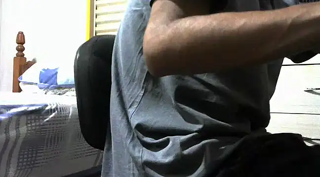 Snapshot of RenziTatte chatting on 3, 12, 2024 RenziTatte online show from 3, 12, 2024