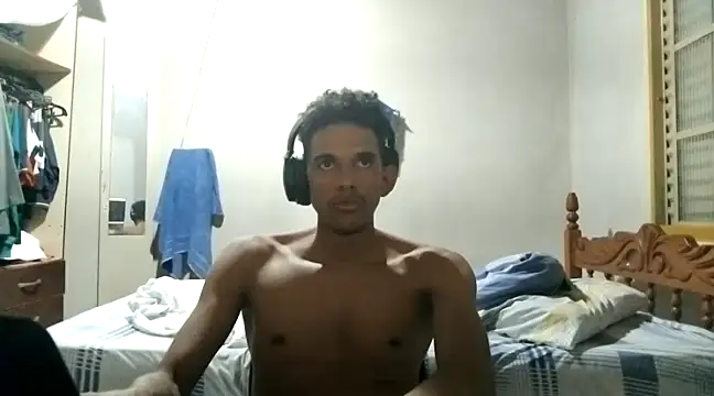 Snapshot of RenziTatte chatting on 21, 12, 2024 RenziTatte online show from 21, 12, 2024