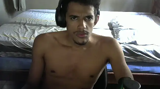 Snapshot of RenziTatte chatting on 21, 1, 2025 RenziTatte online show from 21, 1, 2025