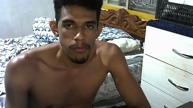 Snapshot of RenziTatte chatting on 18, 3, 2025 RenziTatte online show from 18, 3, 2025