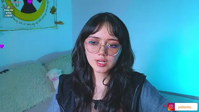 Snapshot of suzumi__ chatting on 12, 3, 2025 suzumi online show from 12, 3, 2025