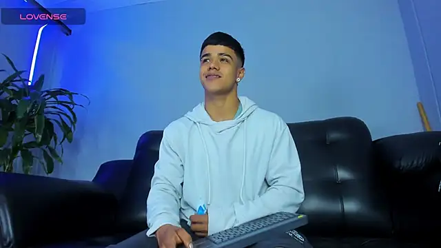 Rob saenz  online show from 20, 9, 2025