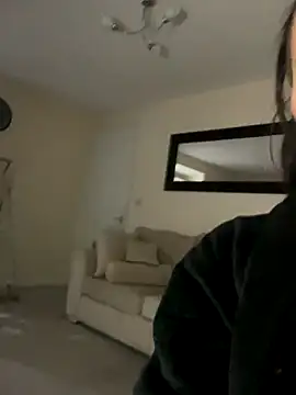 UKSYDNEYFOX online show from 24, 9, 2025