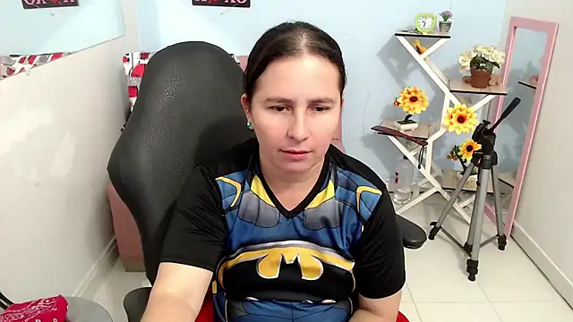 victoria jones online show from 13, 9, 2025