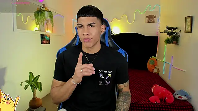 Damian latinxxx online show from 19, 2, 2026