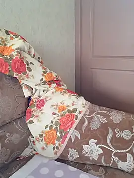 IsabellaBoni online show from 18, 3, 2025