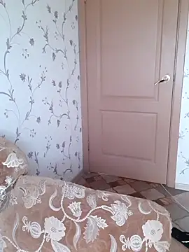 IsabellaBoni online show from 27, 10, 2025