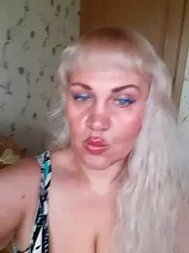 IsabellaBoni online show from 30, 10, 2025