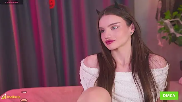 Snapshot of Bellacle chatting on 26, 10, 2025 Bellacle online show from 26, 10, 2025