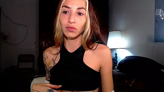 Snapshot of stephieval_ chatting on 3, 6, 2026 stephieval online show from 3, 6, 2026