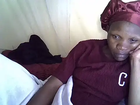 Snapshot of Sweet_serah chatting on 18, 12, 2025 Sweet serah online show from 18, 12, 2025