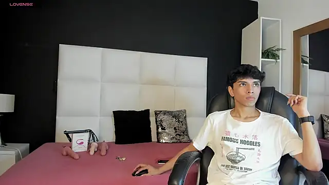 Santy carrington online show from 4, 12, 2024