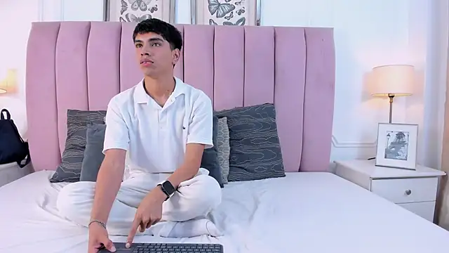 Santy carrington online show from 13, 3, 2026