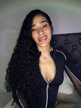 Snapshot of jaderossxx chatting on 22, 11, 2025 jaderossxx online show from 22, 11, 2025