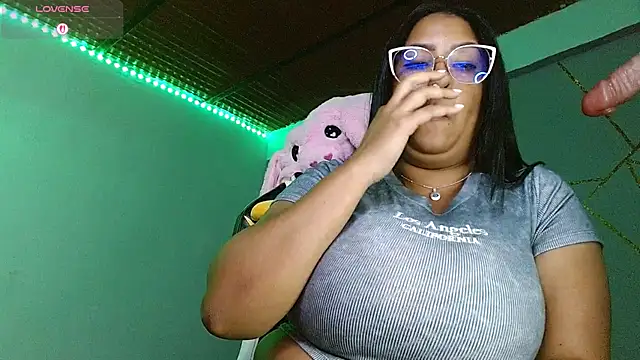 Cute ash online show from 19, 5, 2026