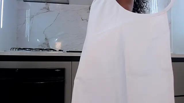 Ariella Ruiz online show from 11, 3, 2025